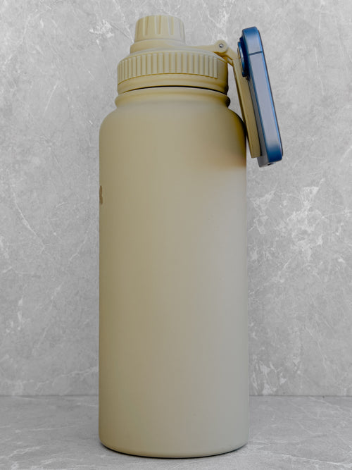 SIPPR Hydration Bottle – BUTTER